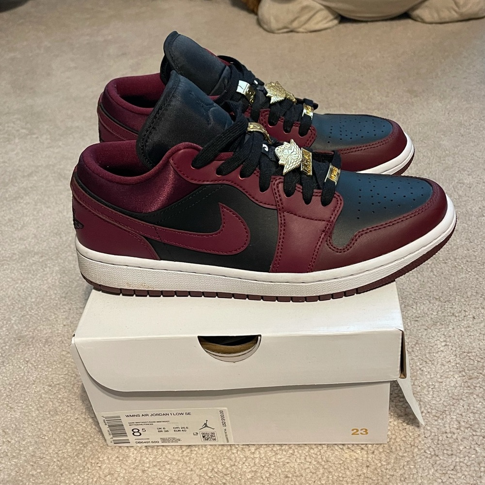 Jordan low 1s Beetroot